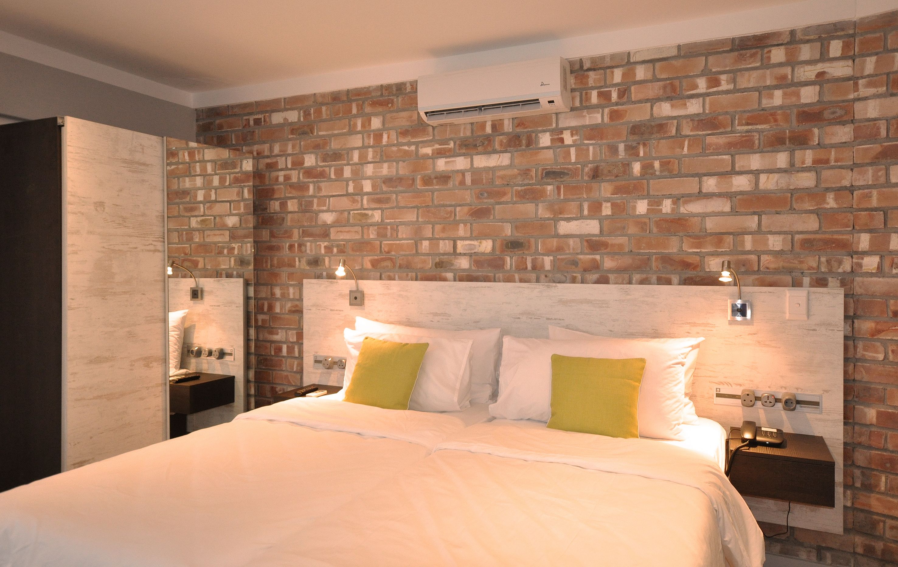 comfort twin room | minibar, in-room safe, desk, blackout curtains