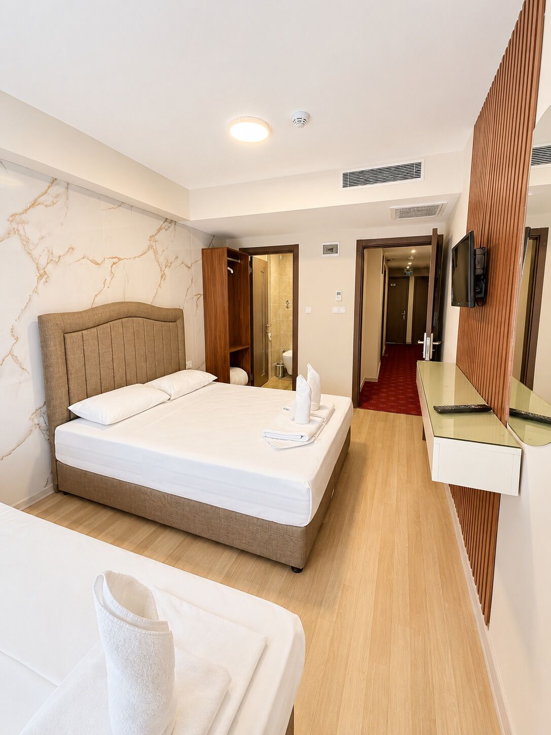 Basic Triple Room