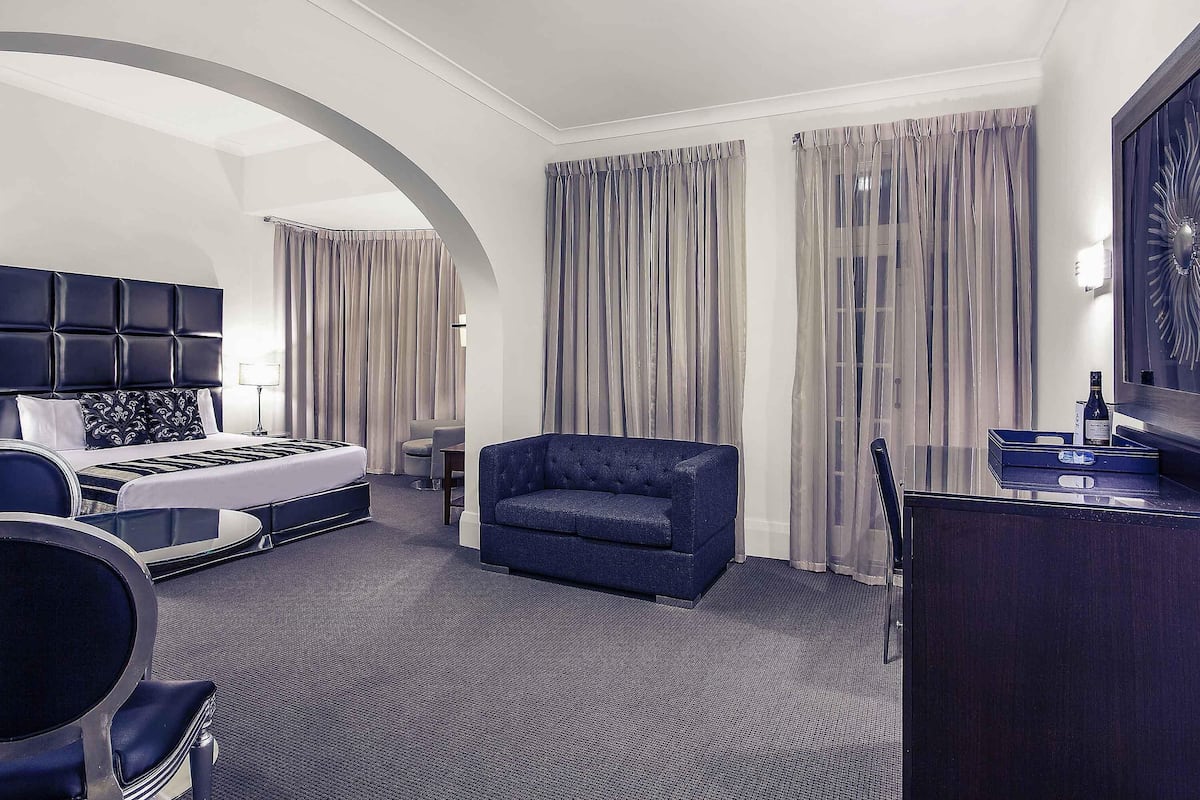 Executive Room, 1 King Bed