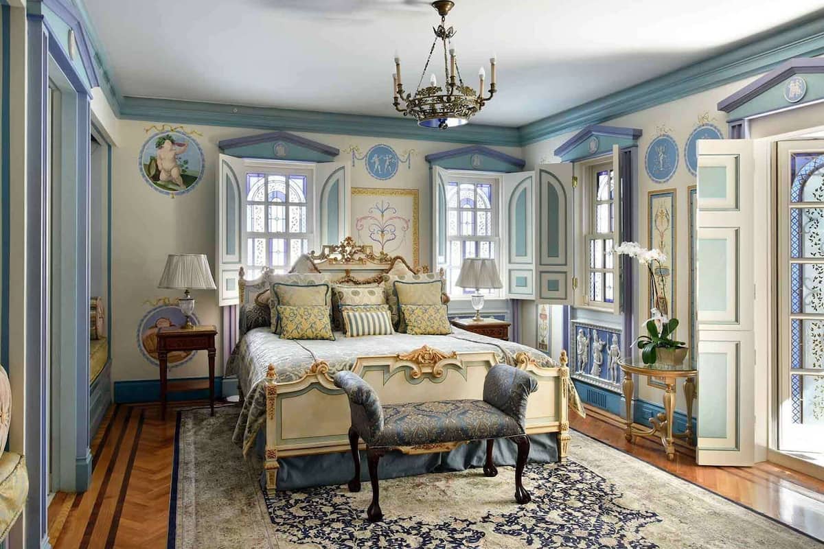 1 bedroom, Egyptian cotton sheets, premium bedding, in-room safe