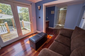 Suite, 2 Double Beds (Maine Stay) | Terrace/patio