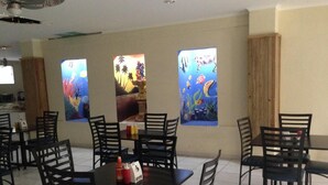 Breakfast and lunch served  - Hotel Carnaval (La Ceiba)
