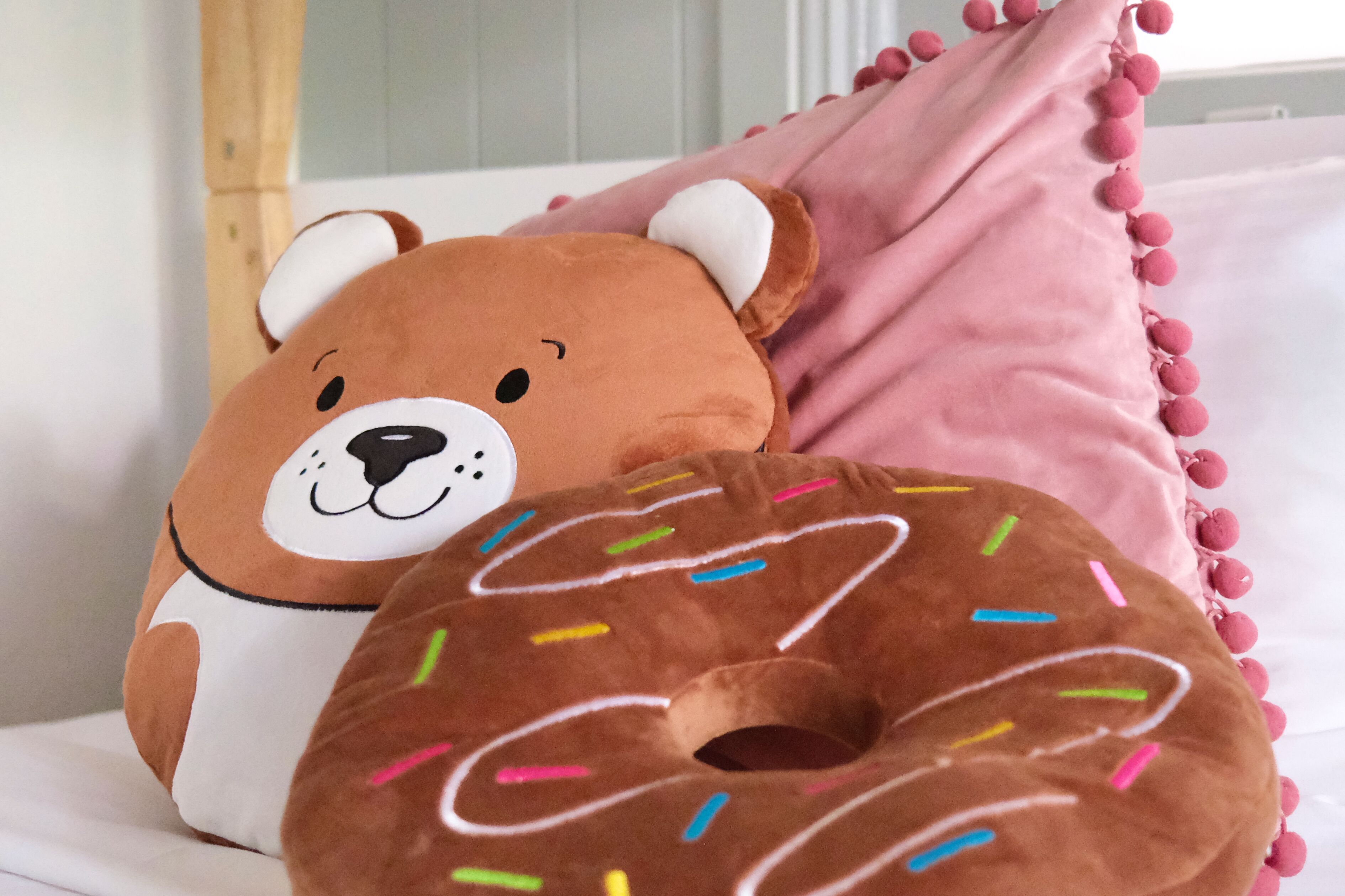 family room, shared bathroom | 1 bedroom, desk, laptop workspace, blackout curtains