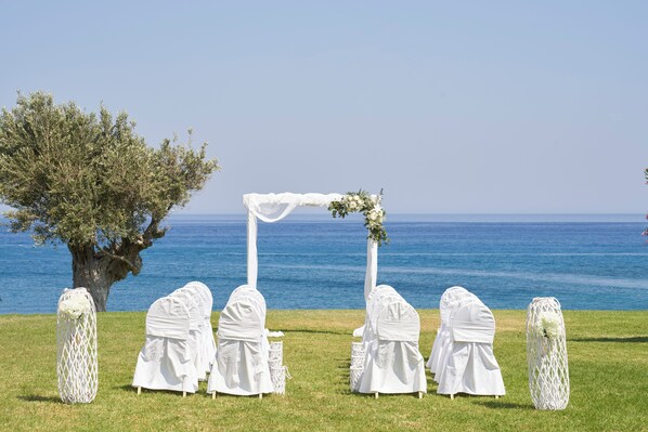Outdoor banquet area