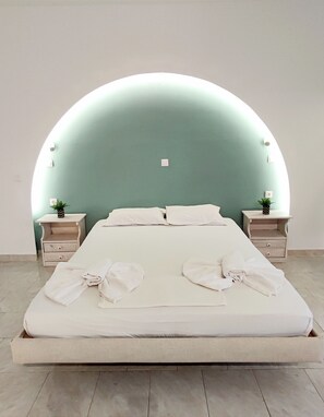 Deluxe Studio Suite