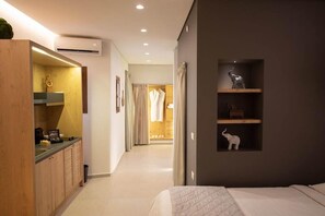 Chambres insonorisées, accÚs Internet