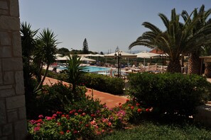 Unclassified image, 4 of 6, button - Cretan Garden (Hersonissos)