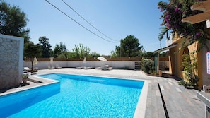 Pool - Kormoranos Hotel (Corfu)