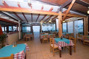Dineren