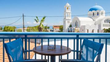 Double or Twin Room First Floor with Balcony | Balkon