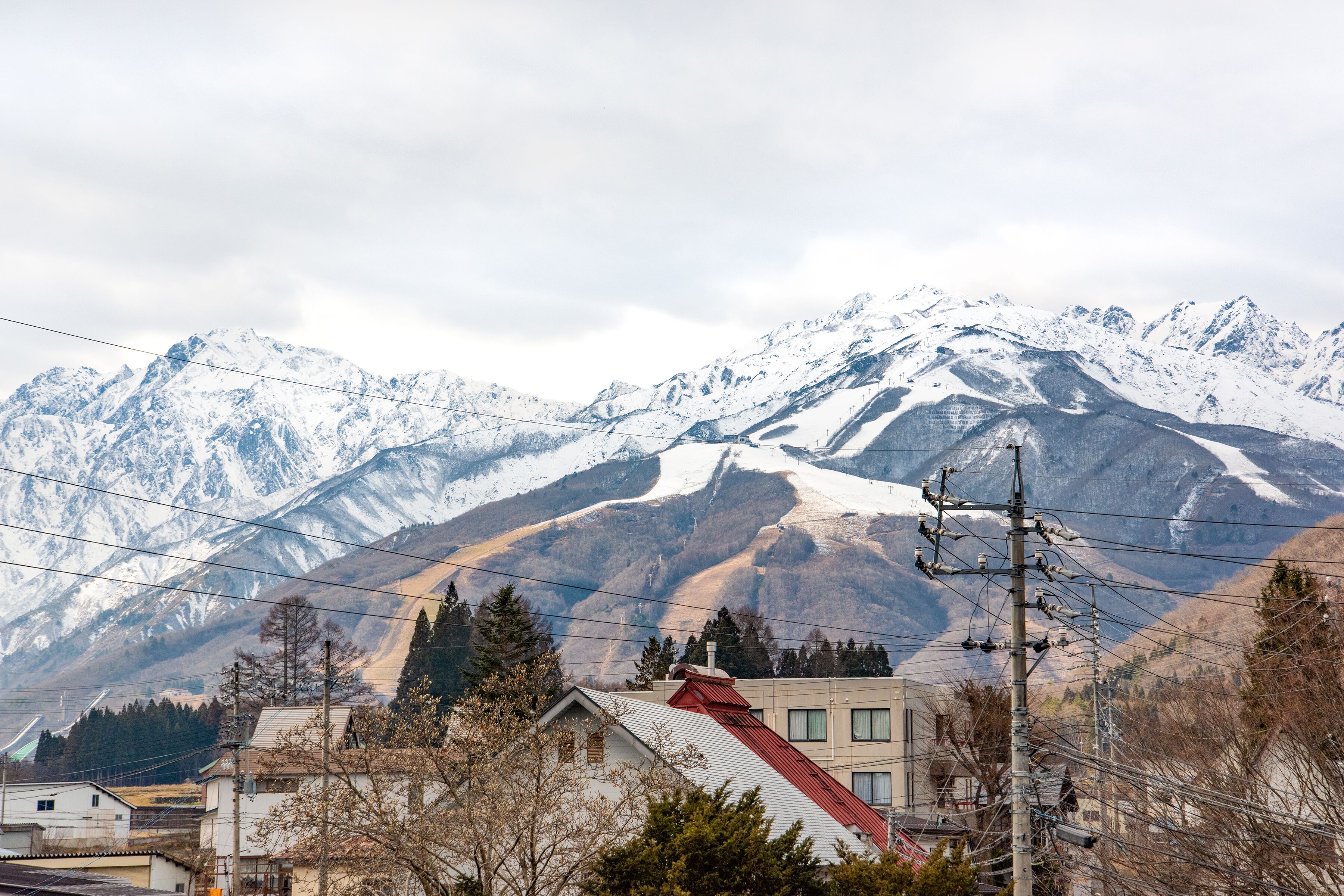 Standard trippelrum - icke-rökare - utsikt mot bergen | Skrivbord