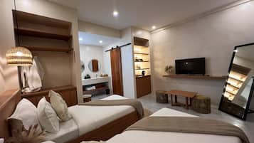 Egyptian cotton sheets, premium bedding, pillowtop beds, in-room safe