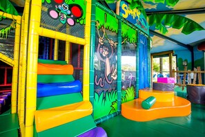 Children's play area - indoor - Ingenia Holidays Soldiers Point (Soldiers Point)