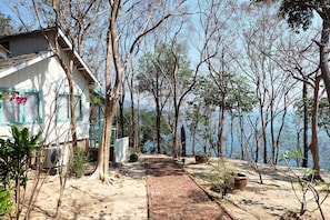 Seaview Cottage | View from room - The C Samet Beach Resort (Rayong)