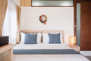 Sea View Twin Villas | Free WiFi, bed sheets - The C Samet Beach Resort (Rayong)