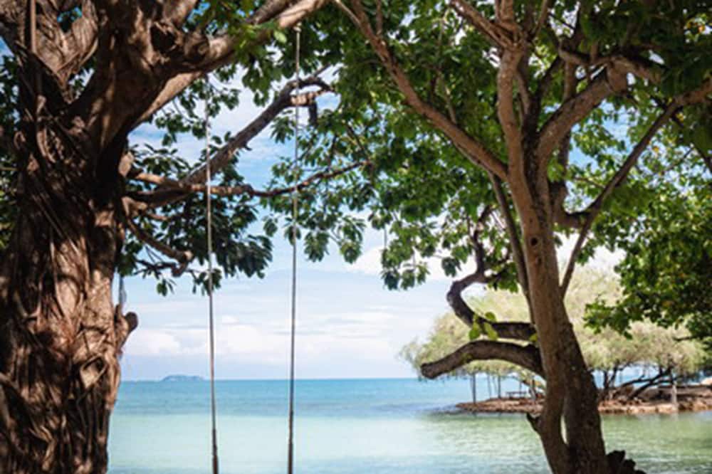 The C Samet Beach Resort