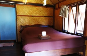 Fan Bungalow | Meja kerja dan Wi-Fi gratis