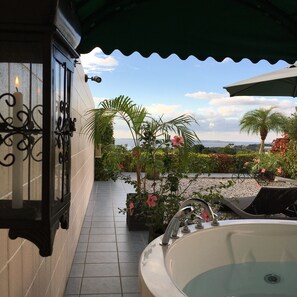 Suite Villa, Non Smoking | Jetted tub