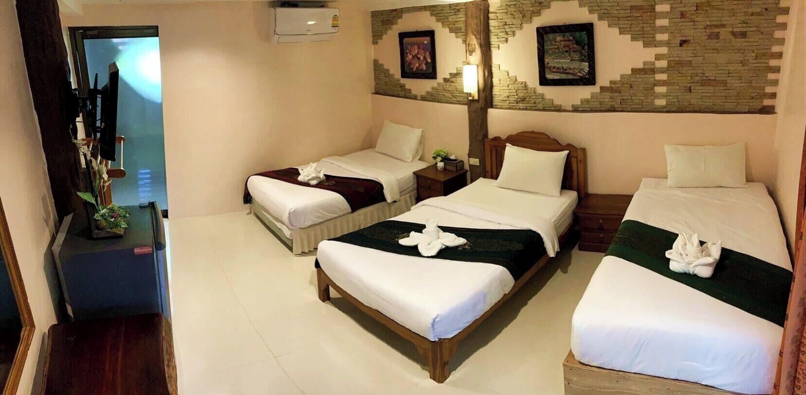 In-room safe, desk, free WiFi, bed sheets