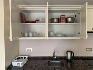 Kühlschrank, Wasserkocher