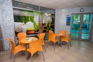 Àrea amb seients del vestíbul