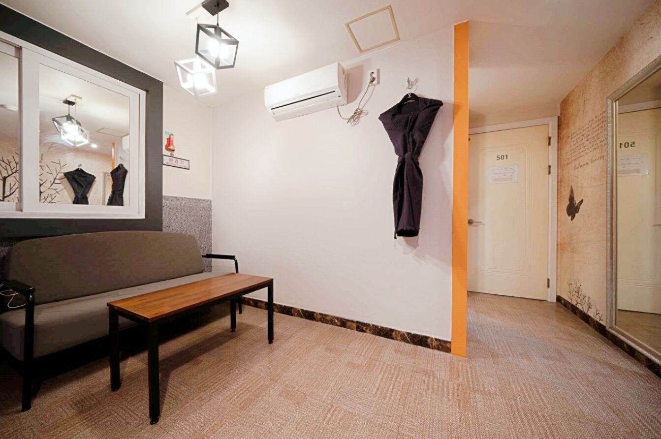 Quarto luxo | Escrivaninha, quartos à prova de som, Wi-Fi de cortesia