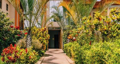 Heaven Restaurant & Boutique Hotel