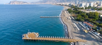 Club Paradiso Hotel