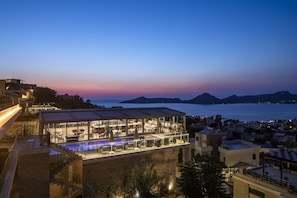 2 Restaurants, Frühstück, Mittagessen, Abendessen, internationale Küche