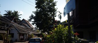 Mani Home Guesthouse