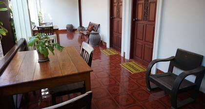 Mani Home Guesthouse