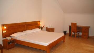 In-room safe, desk, blackout drapes, free WiFi