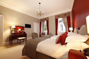 Deluxe Double Room | Individually decorated, desk, iron/ironing board, free WiFi