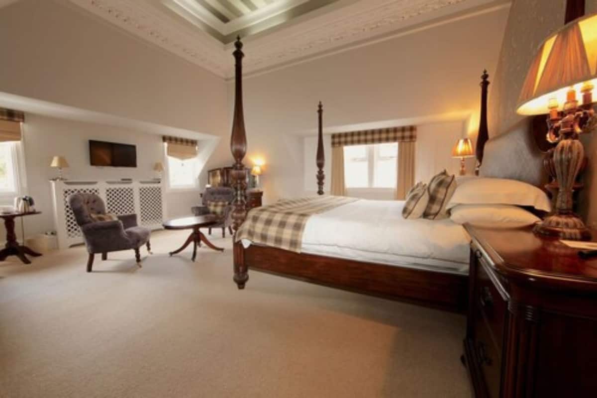 luxury double room | individually decorated, desk, iron/ironing board, free wifi