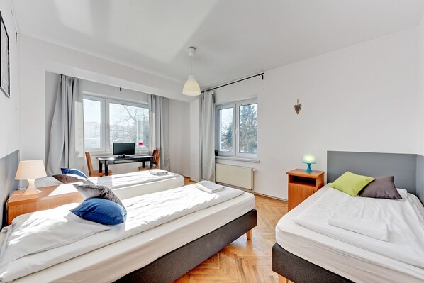 Triple Room, Shared Bathroom