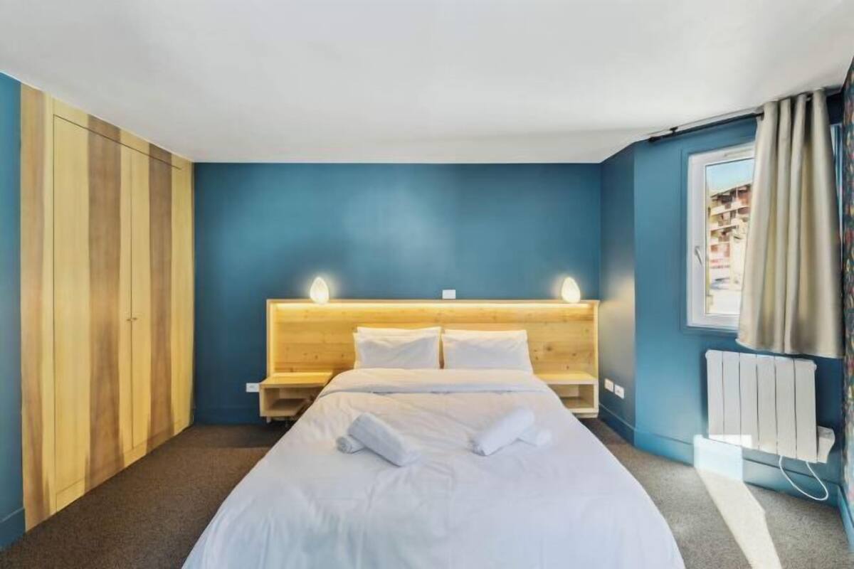 Couette en duvet d'oie, coffres-forts dans les chambres, bureau