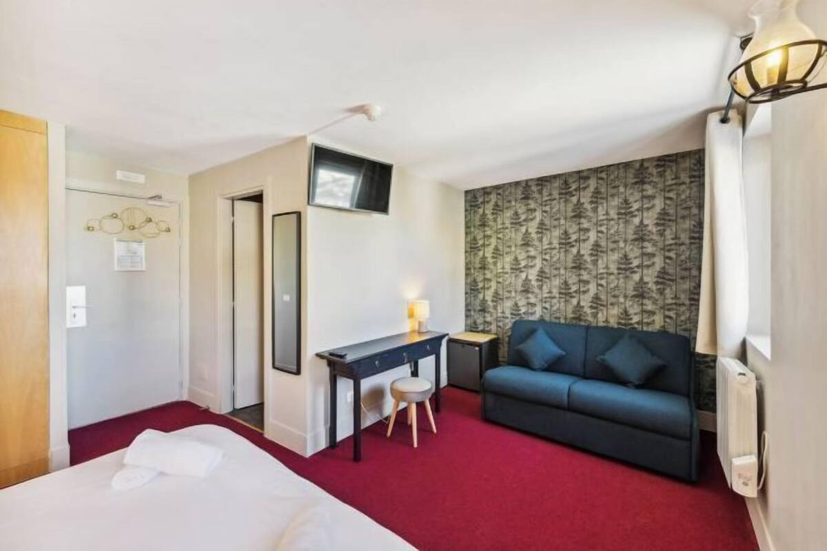 Couette en duvet d'oie, coffres-forts dans les chambres, bureau
