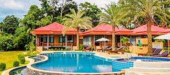 Lanta Lapaya Resort