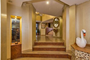 Staircase - Beyaz Kuğu Hotel (Istanbul)