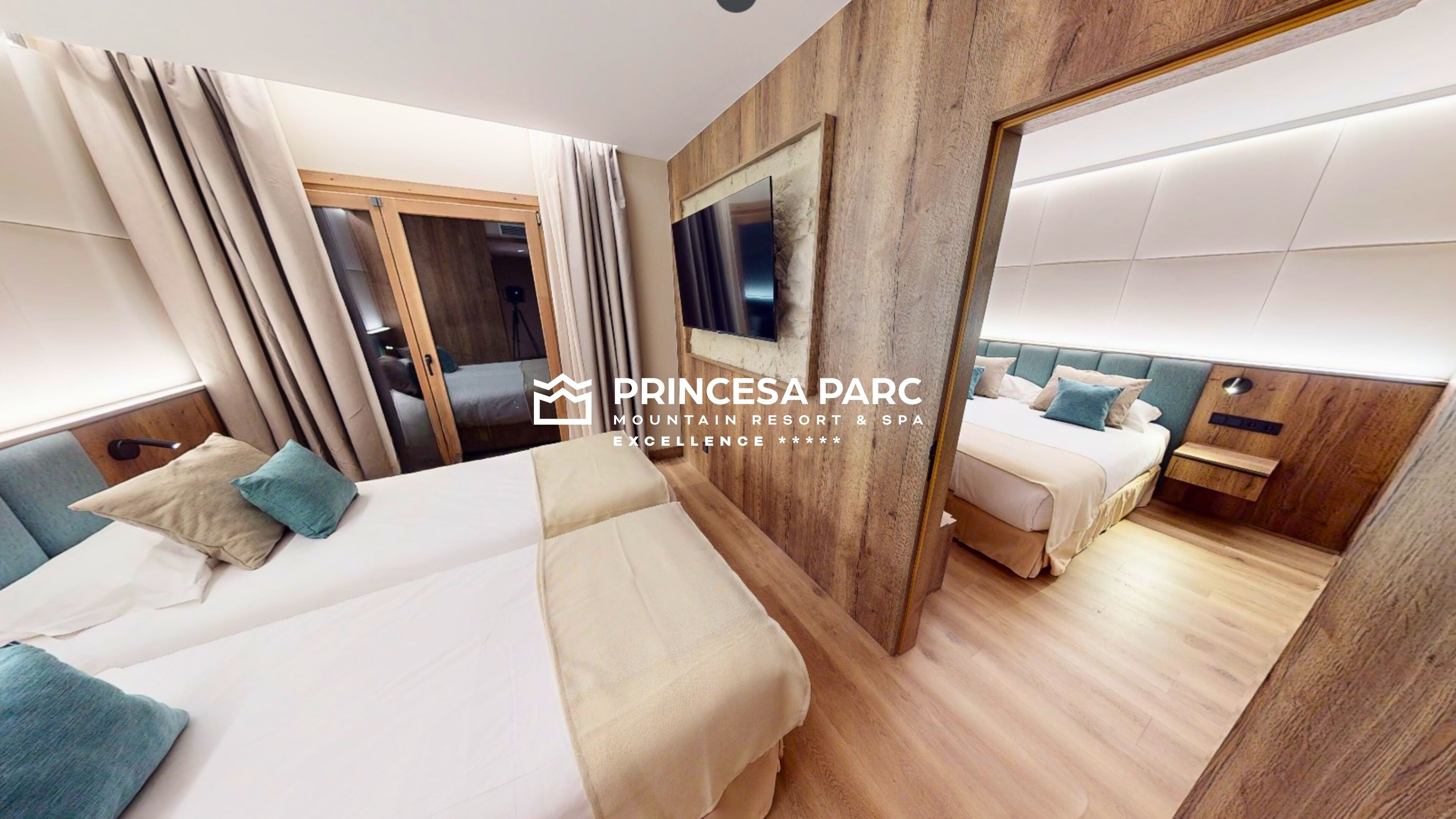 Ropa de cama de alta calidad, cubrecamas y minibar 