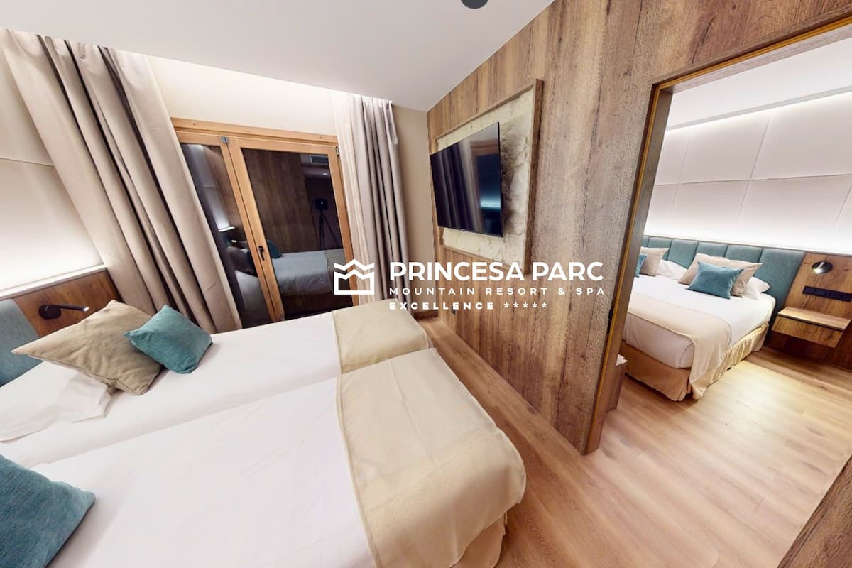 Ropa de cama de alta calidad, cubrecamas y minibar