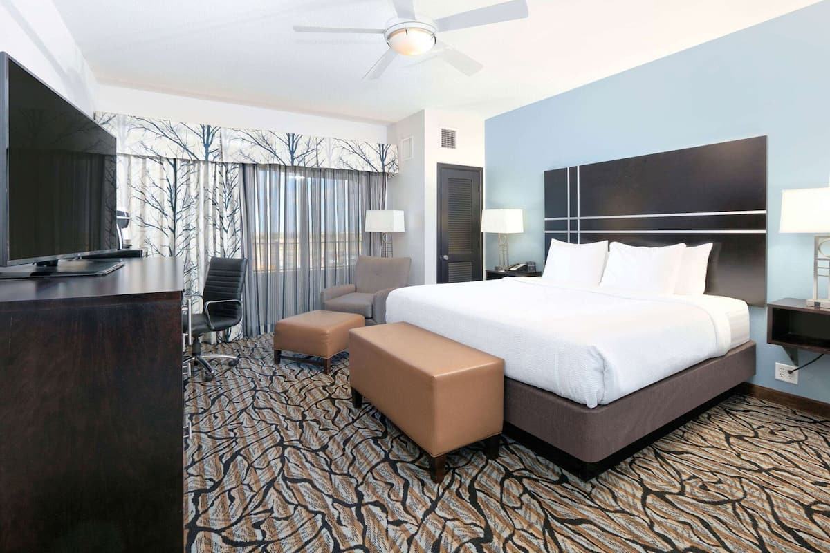 Premium bedding, pillow-top beds, in-room safe, desk