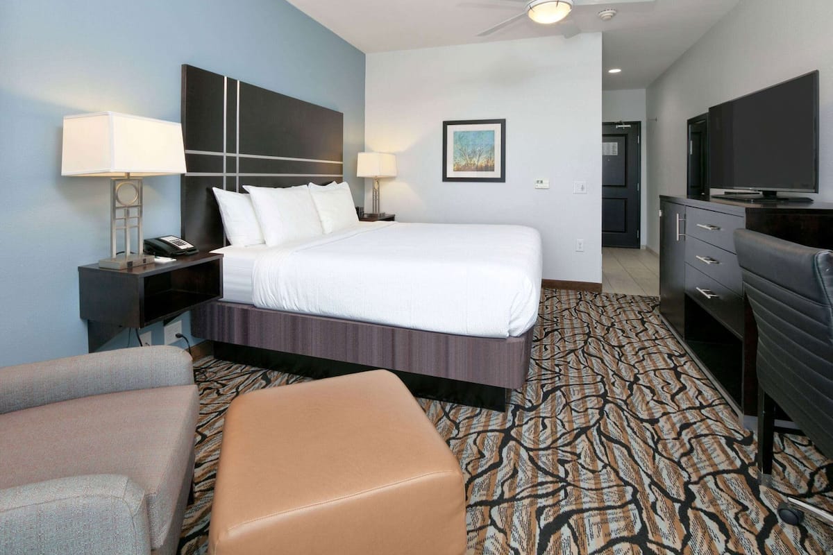 Premium bedding, pillow-top beds, in-room safe, desk