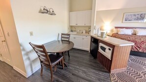 Suite, 1 King Bed | In-room dining - The Falls Motel - 2 Mi to " Watkins Glen State Park, Seneca Lake " AND 4 Mi to Watkins Glen International Track " The Glen " (Montour Falls)