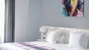 Premium bedding, Select Comfort beds, desk, laptop workspace