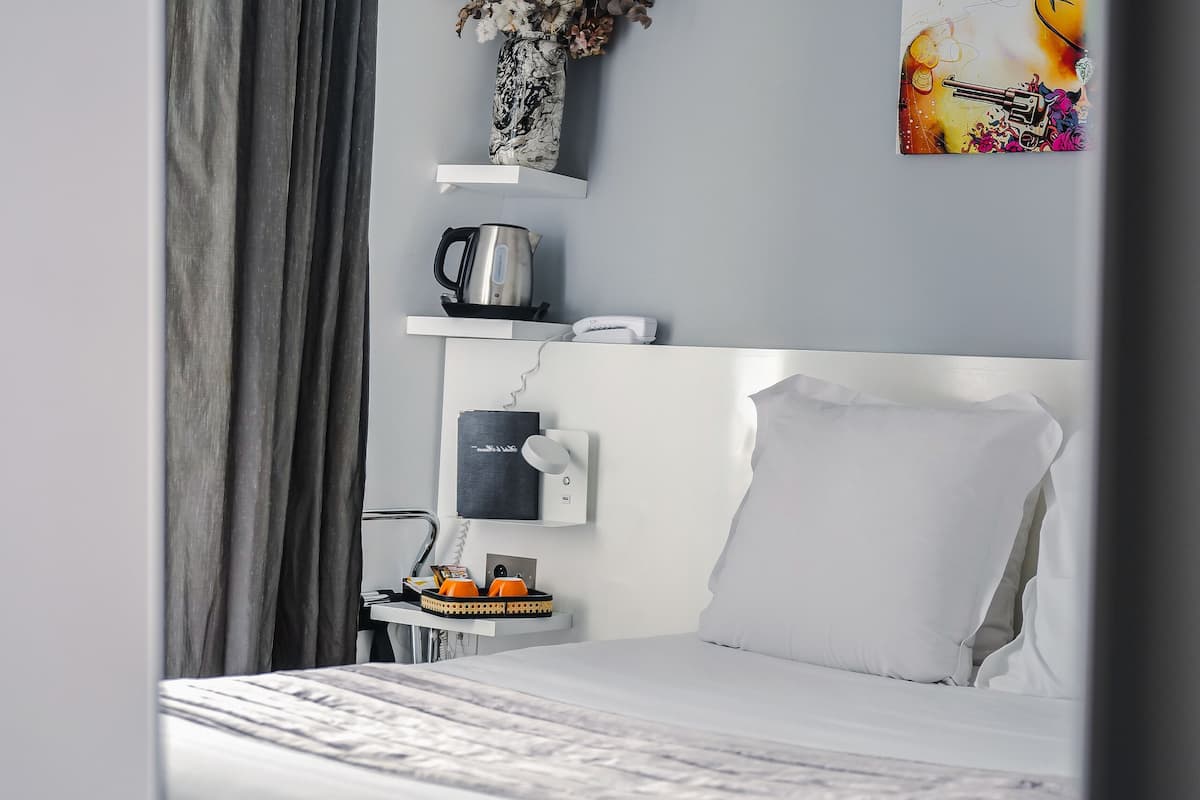 standard double room | view from room