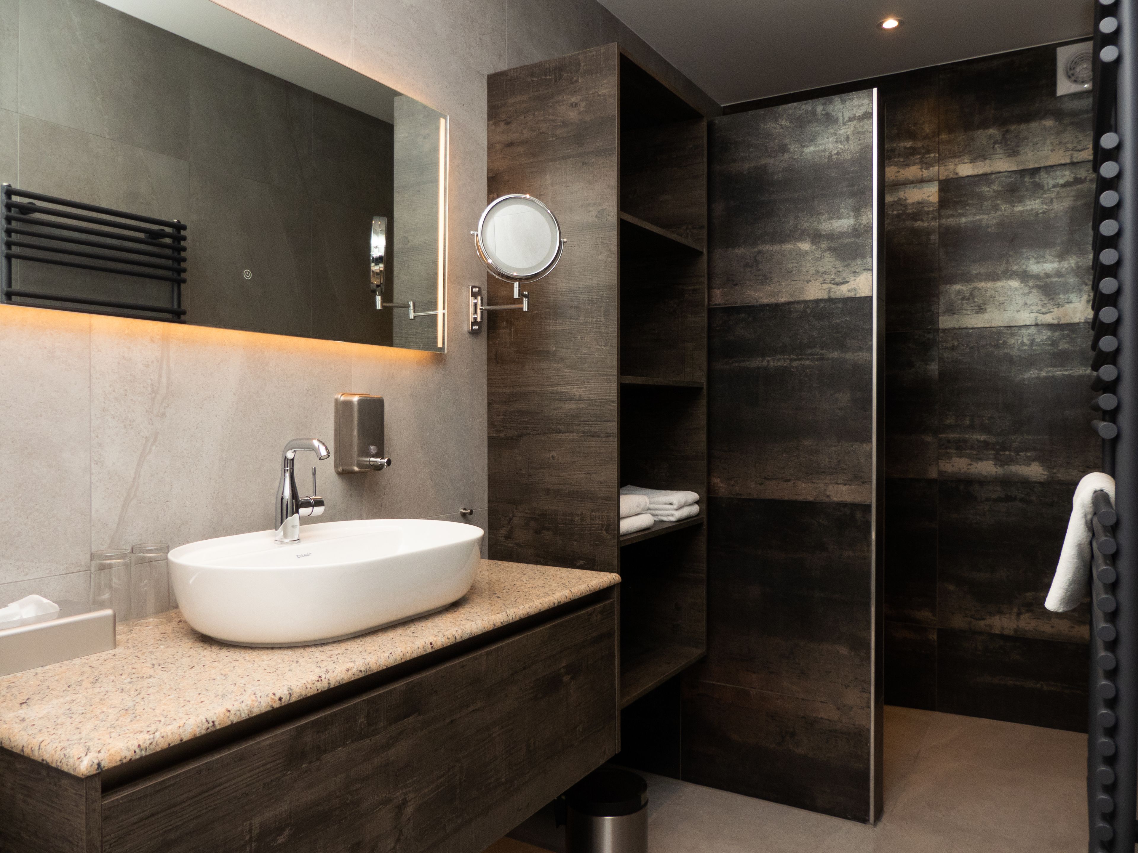 comfort double room (garden dbl32) | bathroom | free toiletries, hair dryer, towels