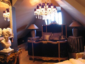 Phòng Suite | Trang trí khác biệt, trang bị nội thất với thiết kế riêng biệt