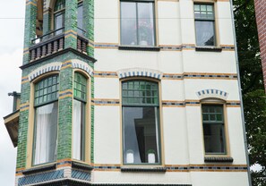 Front of property - Familiehotel Alkmaar (Alkmaar)