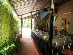 Sarapan siap masak setiap hari dengan biaya tambahan